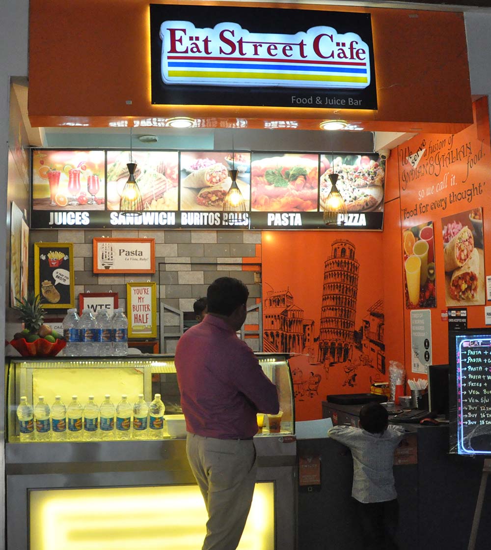eat Street cafe at Kumar Pacific Mall